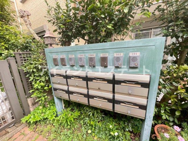 Belle House　室内洗濯機置場　バストイレ別　陽当たり良好のその他共用部分