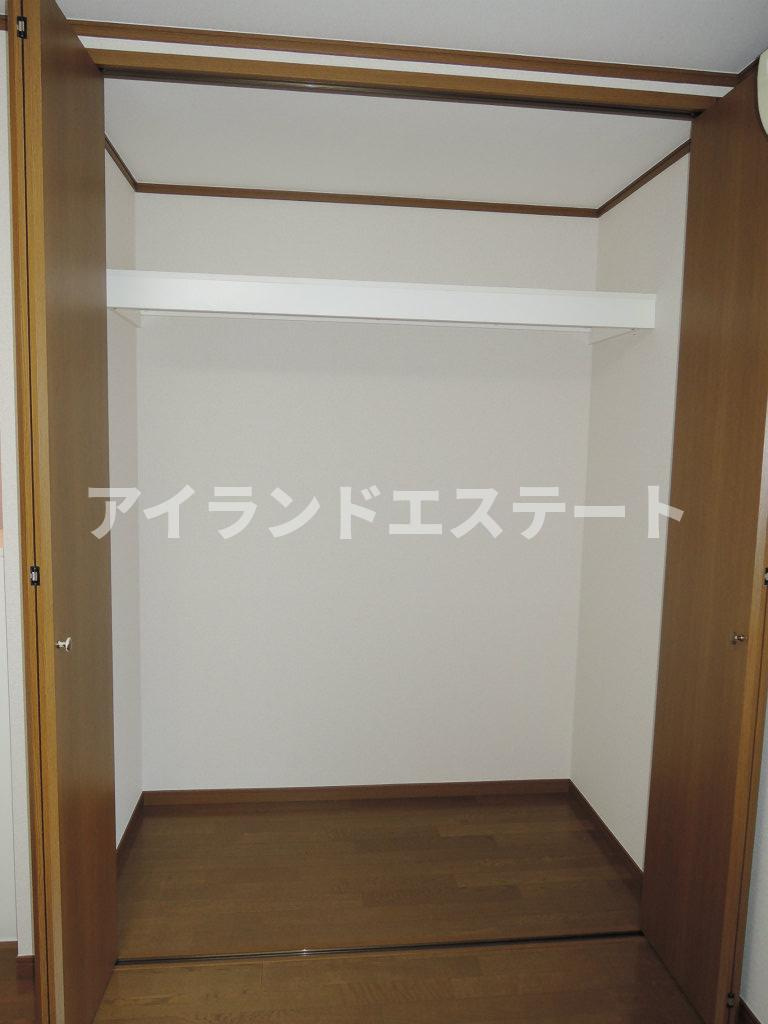 Belle House　室内洗濯機置場　バストイレ別　陽当たり良好の収納