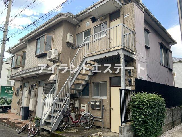 エビネハイツ　敷金0　礼金0　室内洗濯機置場　バストイレ別のエントランス