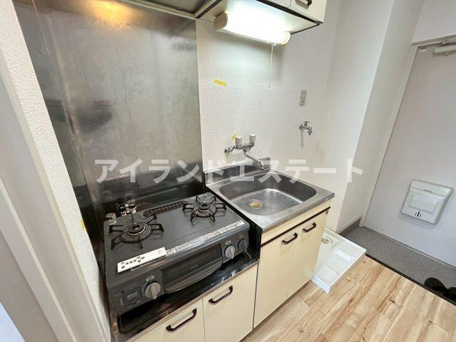 ヨネビル246　礼金0　角部屋　陽当たり良好　のキッチン