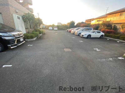 【駐車場】 | サニーフォレスト藤原壱番館
