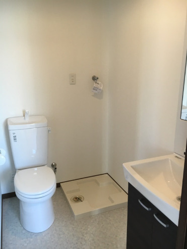 練馬区貫井２丁目の賃貸マンションのトイレ