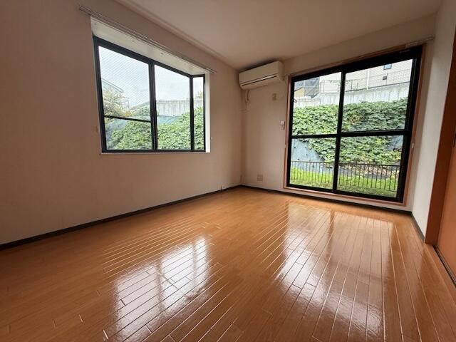 メゾン薫の居間・リビング