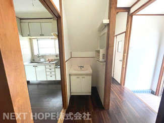 【独立洗面台】 | 尼崎市蓬川町中古戸建 | 階段下を利用した洗面です♪