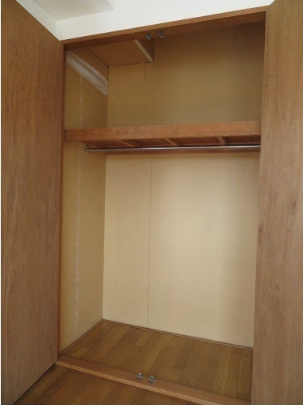 中野区弥生町２丁目の賃貸マンションの収納