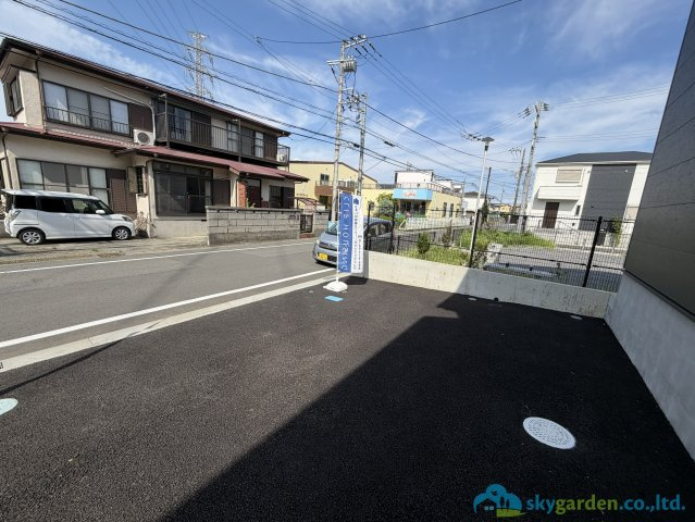 平塚市御殿第18　新築戸建　全8棟8号棟の駐車場