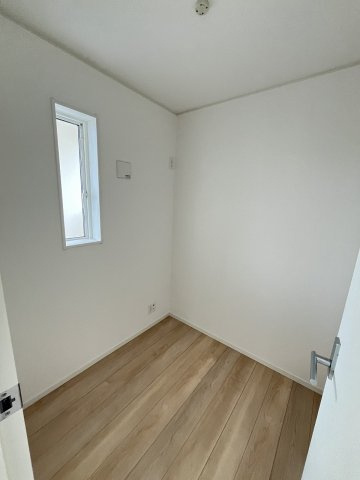 【収納】 | 福岡市西区野方5丁目第15　1号棟（全2棟）【仲介手数料無料・0円】 | 施工例。施工例は完成時と異なる場合があります。