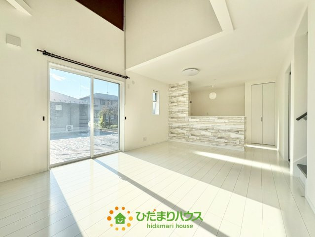 加須市水深　中古一戸建ての居間・リビング|２０２５年１２月５日撮影