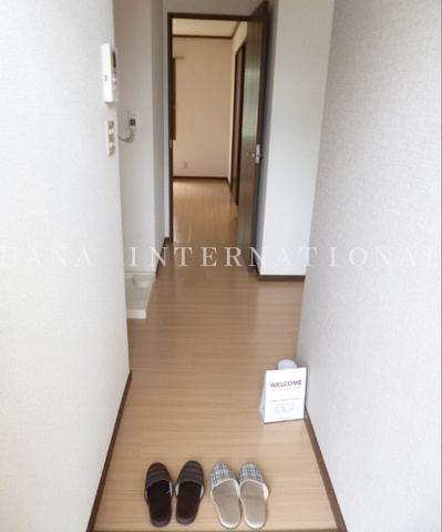 ファミーユ佐藤の玄関|他部屋参考写真