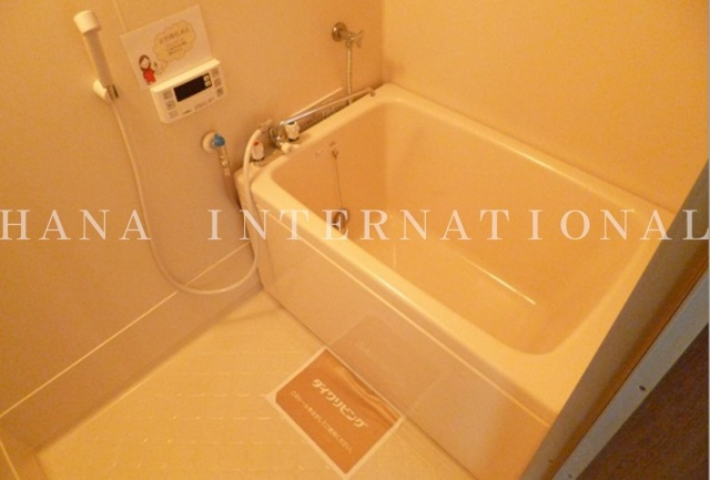 ファミーユ佐藤の浴室|他部屋参考写真