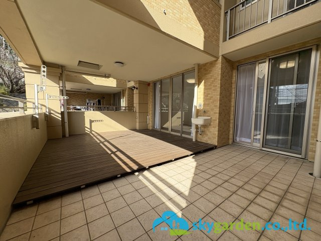 グランシティユーロコート藤沢のバルコニー|オープンエアリビングバルコニー