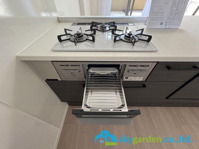 グランシティユーロコート藤沢のキッチン|ガスコンロ・グリル