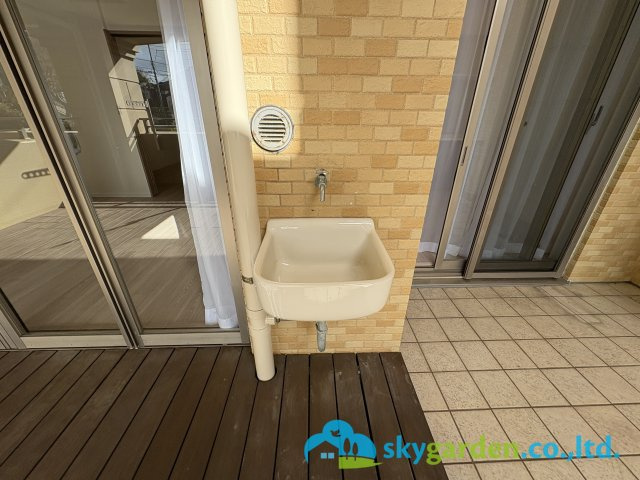 グランシティユーロコート藤沢のその他|バルコニーにはスロップシンク