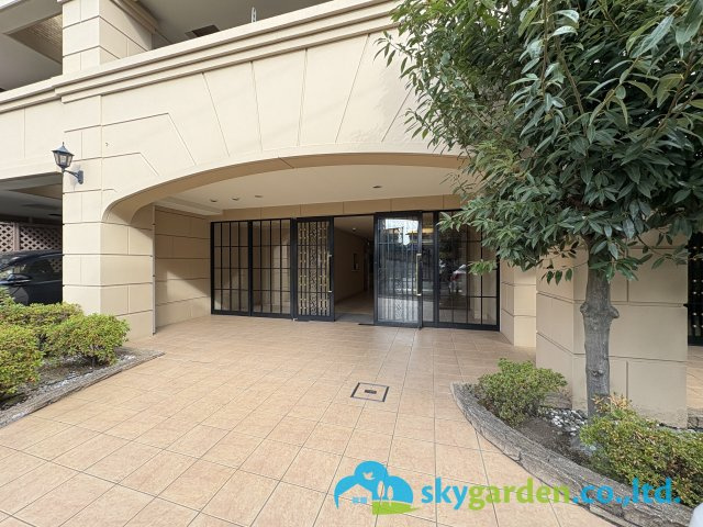 グランシティユーロコート藤沢のエントランス|ゆとりのあるエントランスです