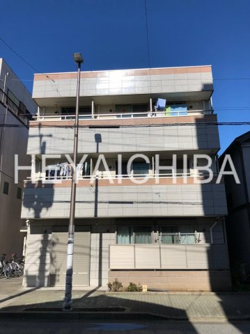 パインコーポの外観