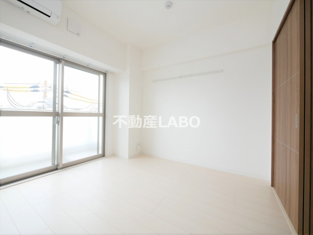 アフィーノの洋室