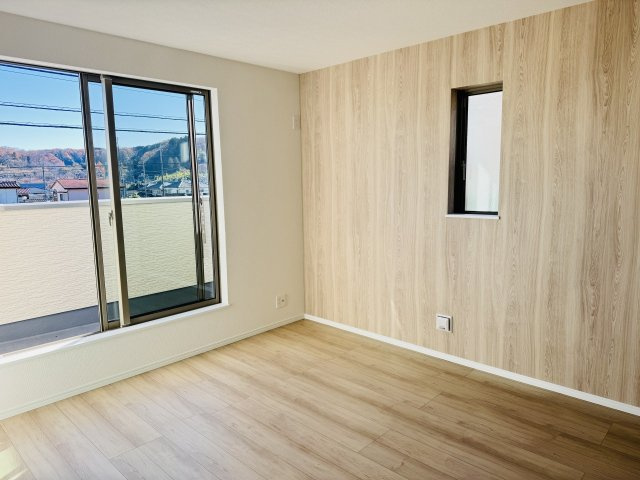 八王子市　下恩方町　新築一戸建て　４期の寝室|～2階7.0帖の主寝室　ベッドなど大型家具のレイアウトもしやすい広さです～