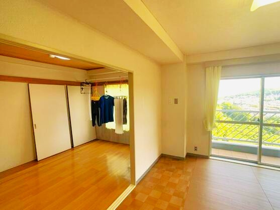 スプリングハイツ伊東の居間・リビング