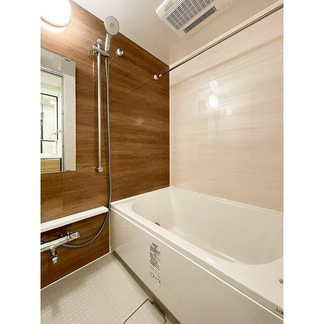 プラネソシエ青戸の浴室