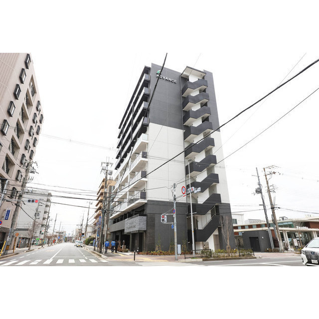 アドバンス江坂東デパール