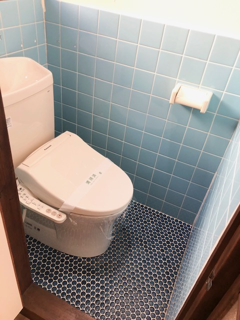 大阪府寝屋川美井町　戸建のトイレ|落ち着いた色調のトイレです