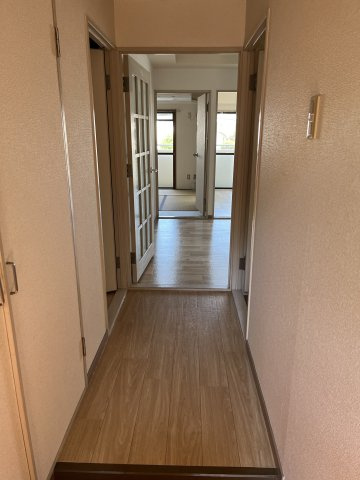 シャロン長田の居間・リビング|使いやすい居間です
