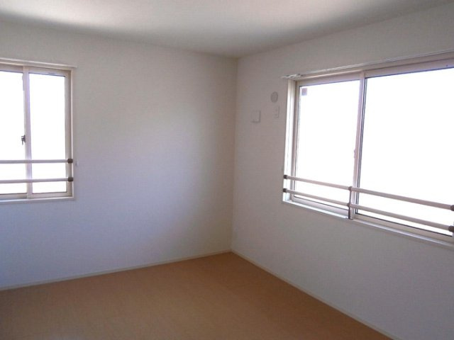 カルム３の洋室|洋室２