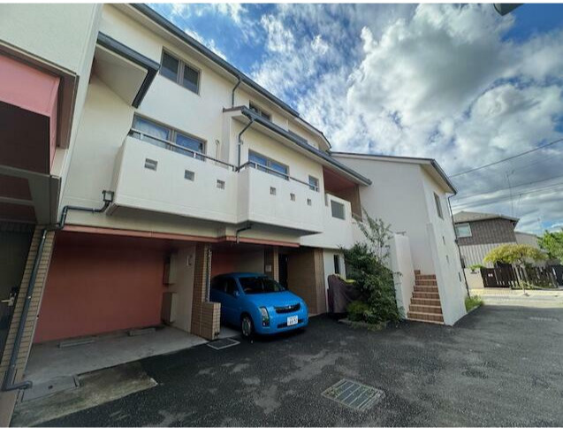 杉並区成田東２丁目の賃貸マンションのエントランス