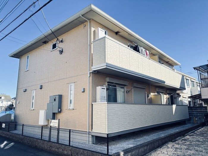 サンク　モンタニア　Ｂ棟