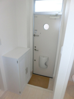 【玄関】 | ブレッツァ西千葉