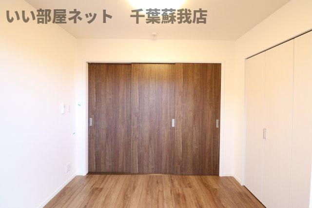 HFR蘇我 B棟の寝室|広くて明るい寝室