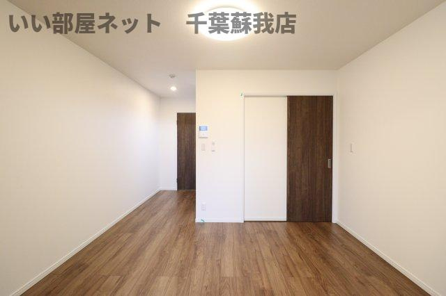 HFR蘇我 B棟の居間・リビング|ゆったりとしたリビングです
