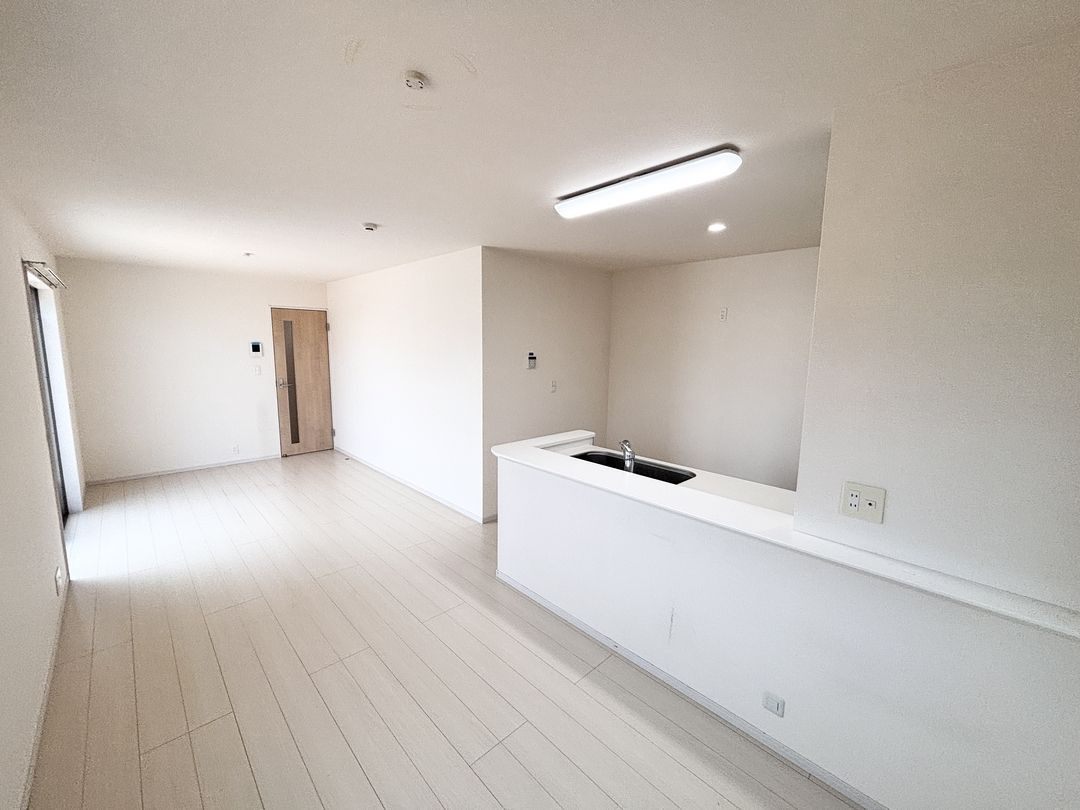 【居間・リビング】の画像