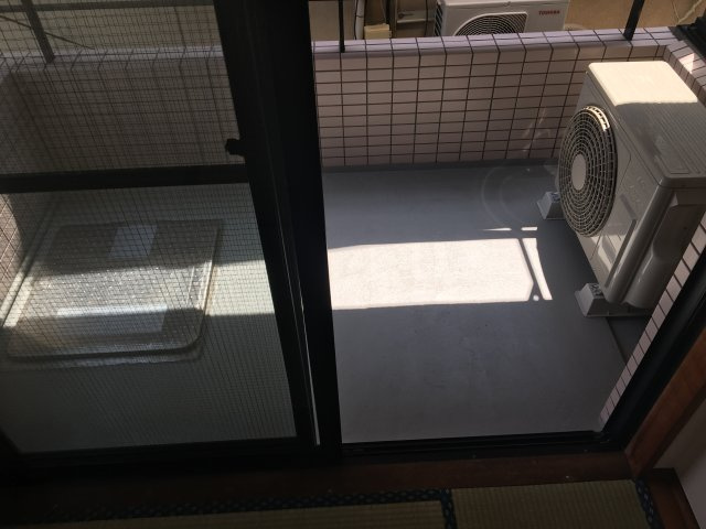 インシャラー根津のバルコニー