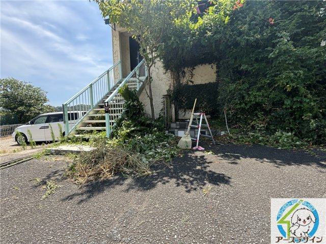 押部谷町押部　1棟貸しの駐車場