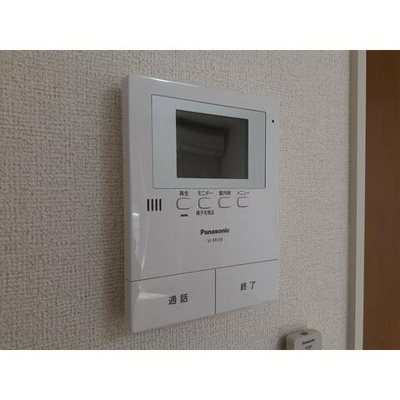 【セキュリティ】 | シャテーニュ・テラス | モニター付きインターホンでセキュリティ安心♪