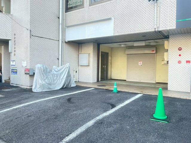 サンメゾン平針の外観