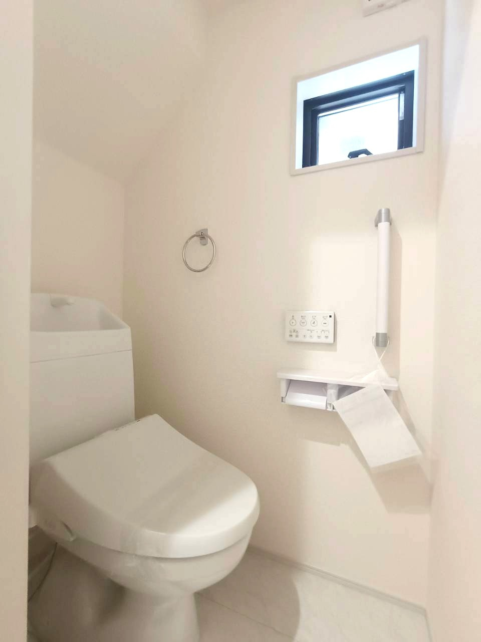 八潮市　大瀬　新築戸建　全1棟のトイレ|シンプルで使いやすいトイレです