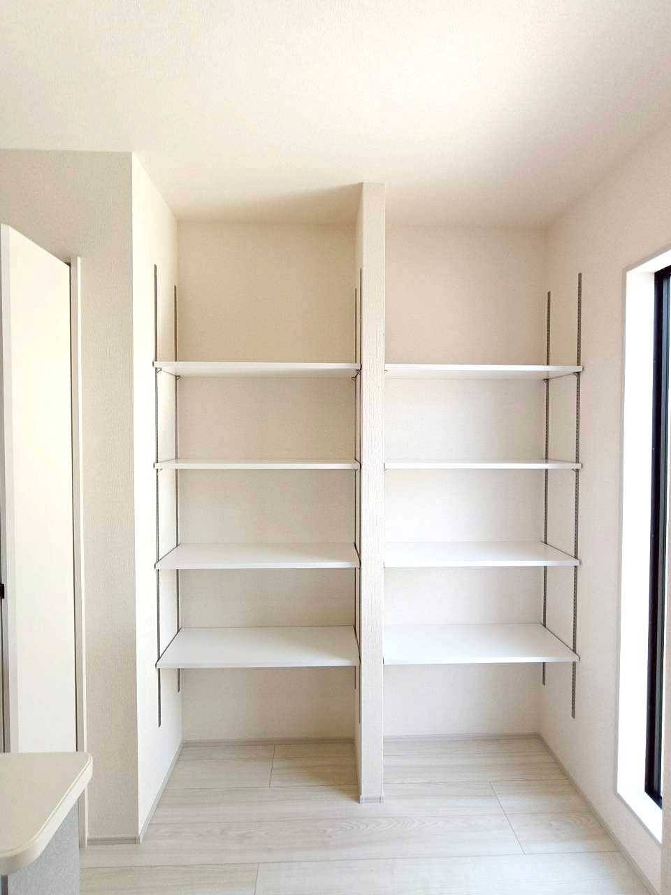 八潮市　大瀬　新築戸建　全1棟の収納|収納豊富です