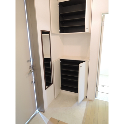 【玄関】 | コルティーレ羽沢 | シューズボックス付き♪