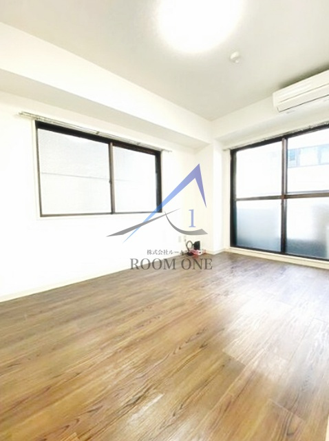 ヒルトップⅠの居間・リビング|洋室のお部屋です。