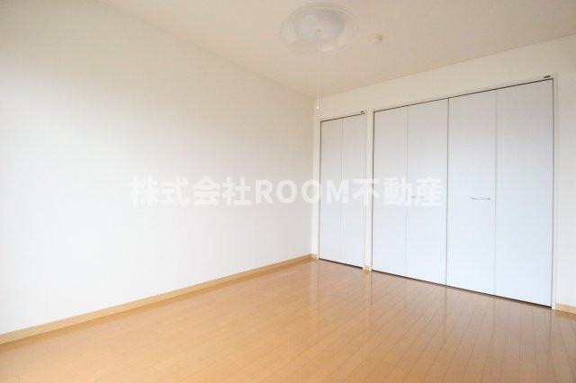 ライトプレイスの洋室|きれいな洋室です