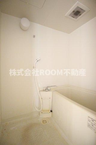 ライトプレイスの浴室|お風呂です