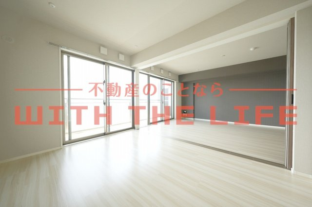 アインス鳥飼【キャッシュバック対象物件】の洋室|使い勝手のいい洋室です