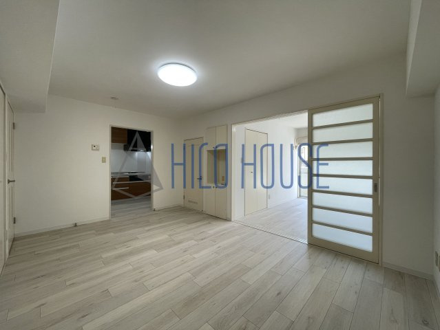 ガーデンスクエア北坂戸の居間・リビング