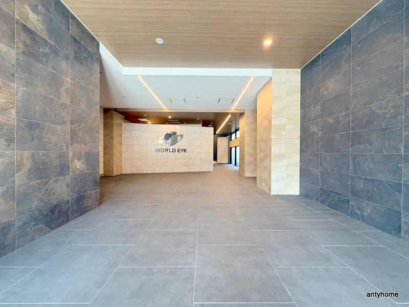 ワールドアイ難波City Gate　仲介手数料無料のロビー