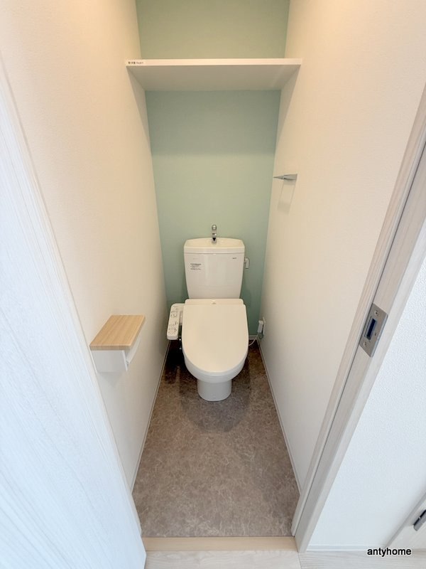 ワールドアイ難波City Gate　仲介手数料無料のトイレ