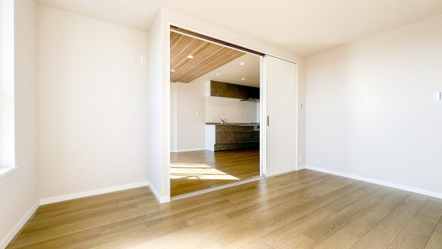 【洋室】 | 東林間コーポラスB棟 5階部分 最上階