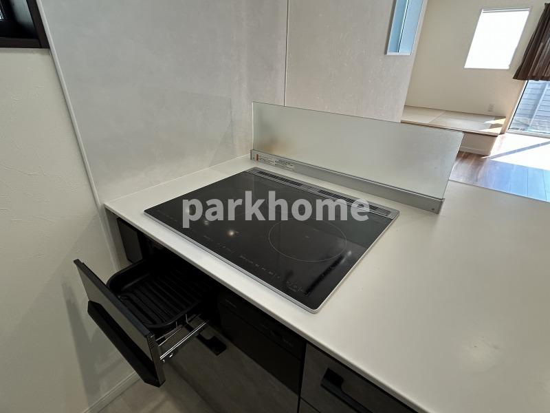 高知市一宮しなね　中古住宅のキッチン|IHクッキングヒーター