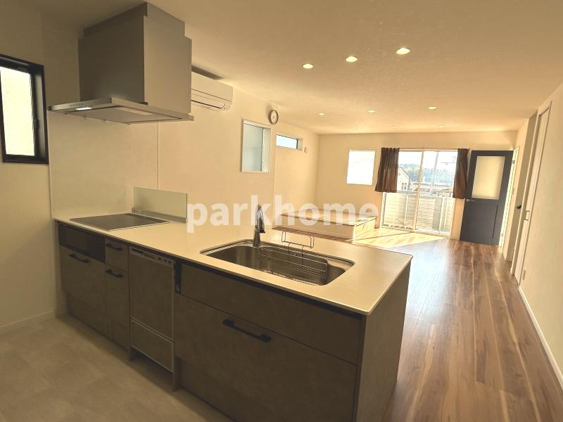 高知市一宮しなね　中古住宅のキッチン